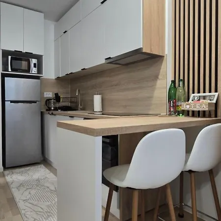 Alfa Apartment *